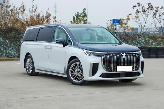 7 Seater 475 Km Right Hand Drive Electric Cars VOYAH Dreamer EV MPV Vehicles