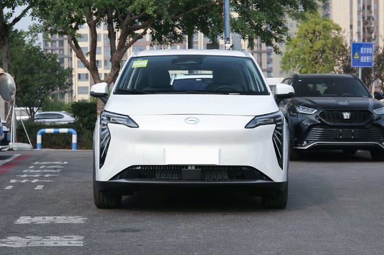 AION Y Plus Electric 5 Seater Car 150Km/h Front Engine 4 Wheel Drive Electric SUV