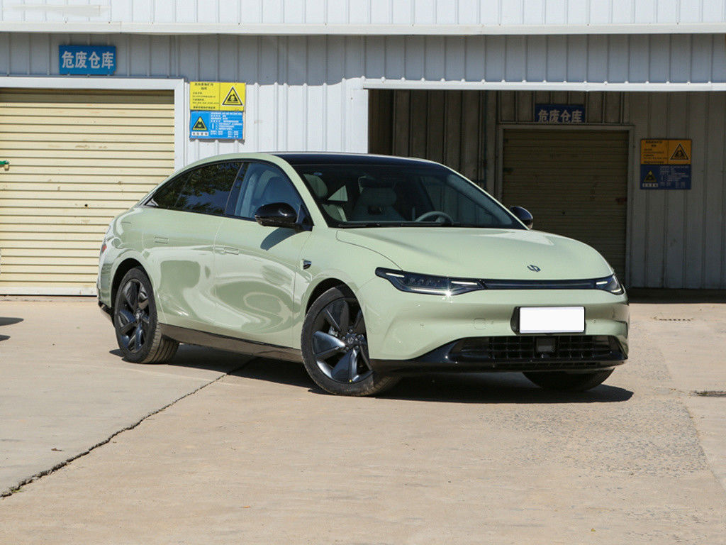 Lingpao C01 Sedan Electric Car Four Wheel Right Hand Drive Vehicles For Adult