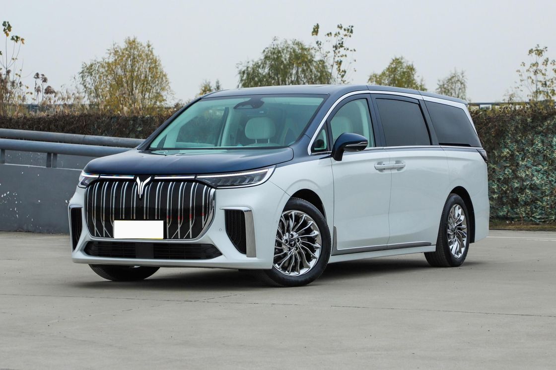 7 Seater 475 Km Right Hand Drive Electric Cars VOYAH Dreamer EV MPV Vehicles